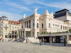 Praça da Ópera
